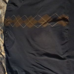 Van Heusen men's crew neck sweater